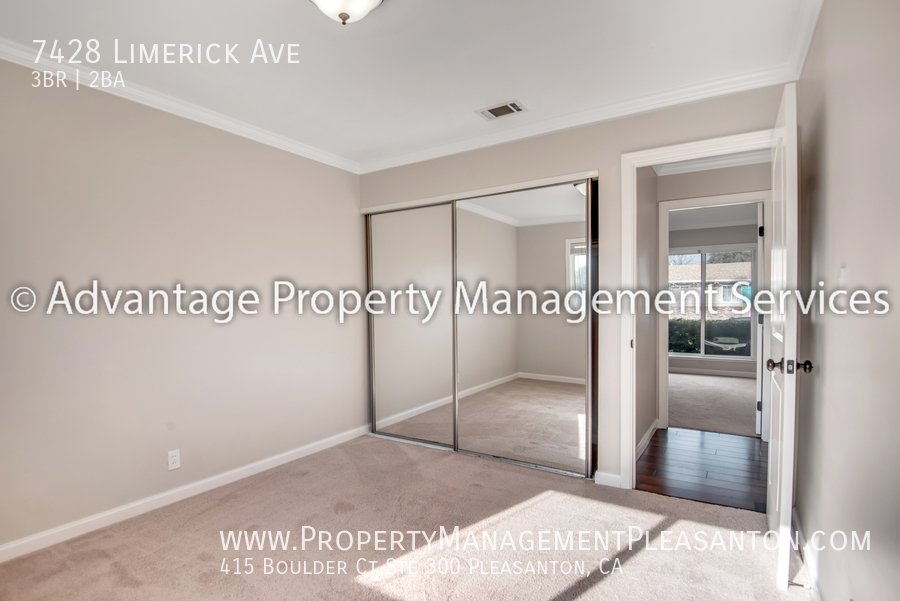 Charming 3 Bed, 2 Bath, 1,116 sq. ft. home near Kolb Park in Dublin property image