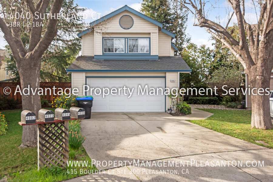Gorgeous 3 Bed, 2.5 Bath, 1,834 sq ft home in a court! property image