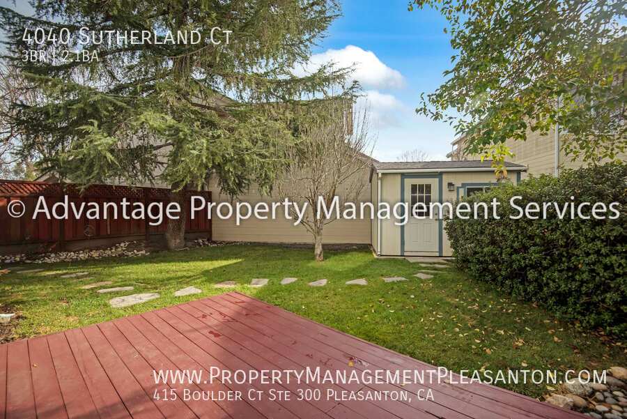 Gorgeous 3 Bed, 2.5 Bath, 1,834 sq ft home in a court! property image