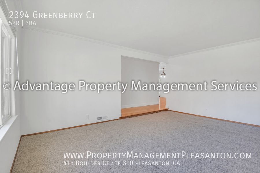 Nice 5 Bed, 3 Bath, 2,338 sq ft house located near downtown Pleasanton property image