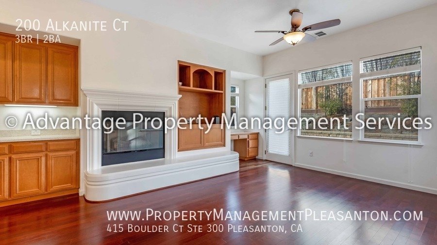 Charming 3 bed/2 bath 2,065 sq ft House Off Dougherty Rd property image