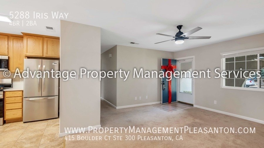 Single Story, 4 bed, 2 bath,  1196 sq ft home property image