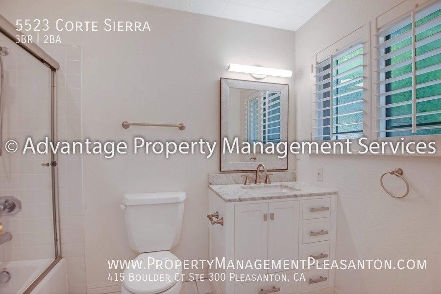 Nice 3 Bed, 2 Bath, 1,932 sq ft house located near downtown Pleasanton property image