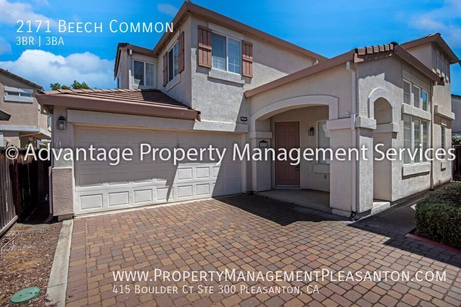 3 bedroom, plus office, 3 bathroom, 2,012 off Vasco property image